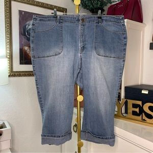 Gloria Vanderbilt Plus Size Denim Capris 24W